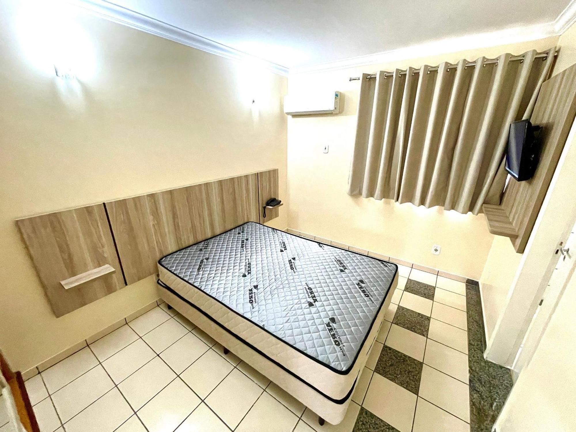Di Roma Internacional Resort Apartamentos Para Temporada Caldas Novas Zewnętrze zdjęcie